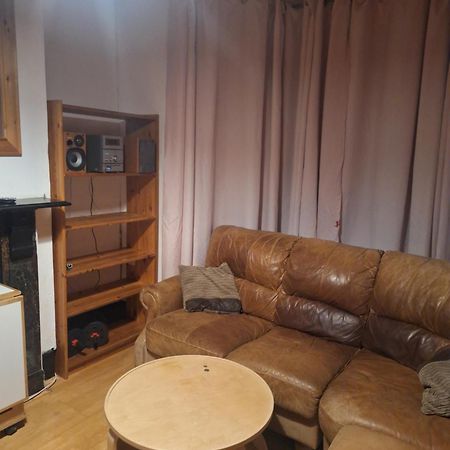 Alistair lodge Chatham  Extérieur photo